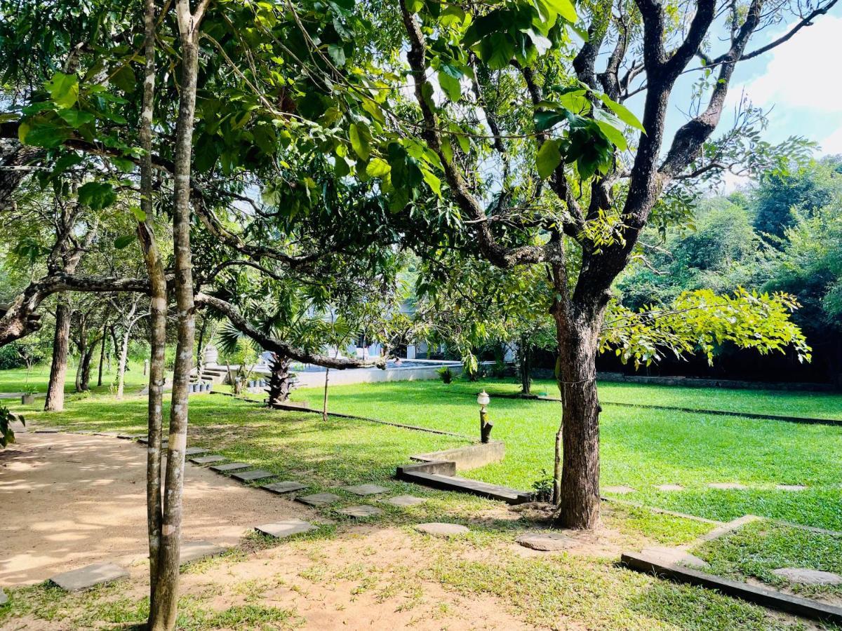 Hotel Sigiriya Kele 外观 照片